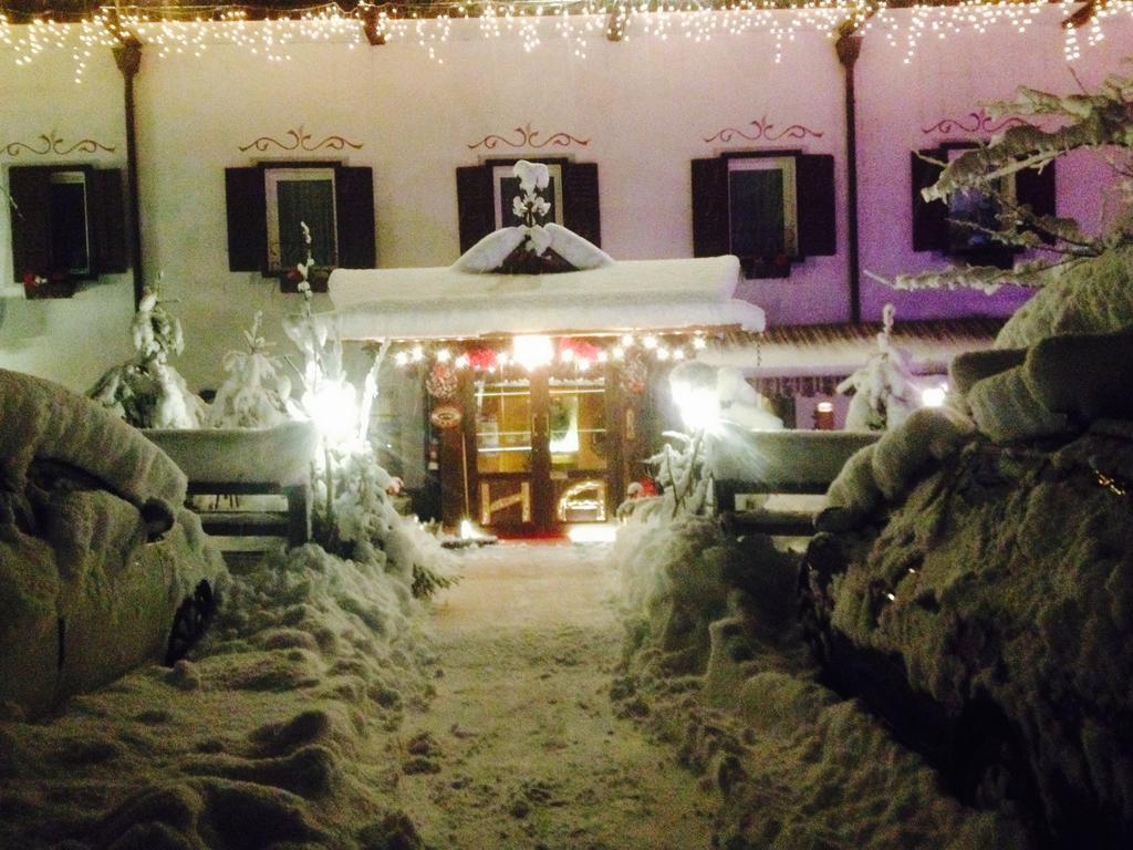 Hotel Ancora Castello-Molina di Fiemme Exteriör bild